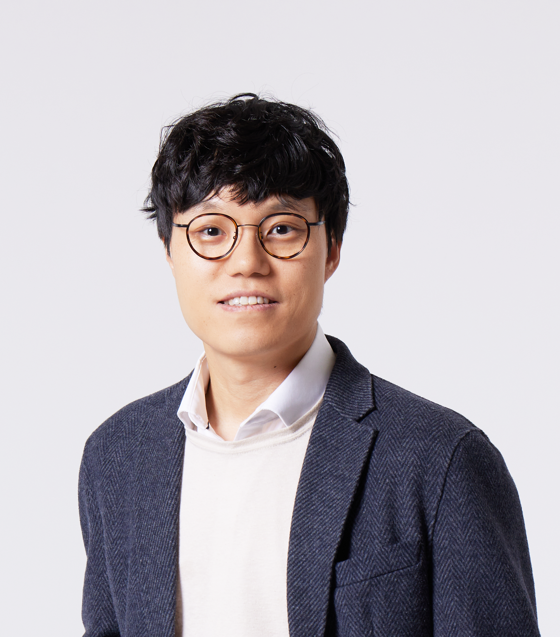 Joongoo Lee